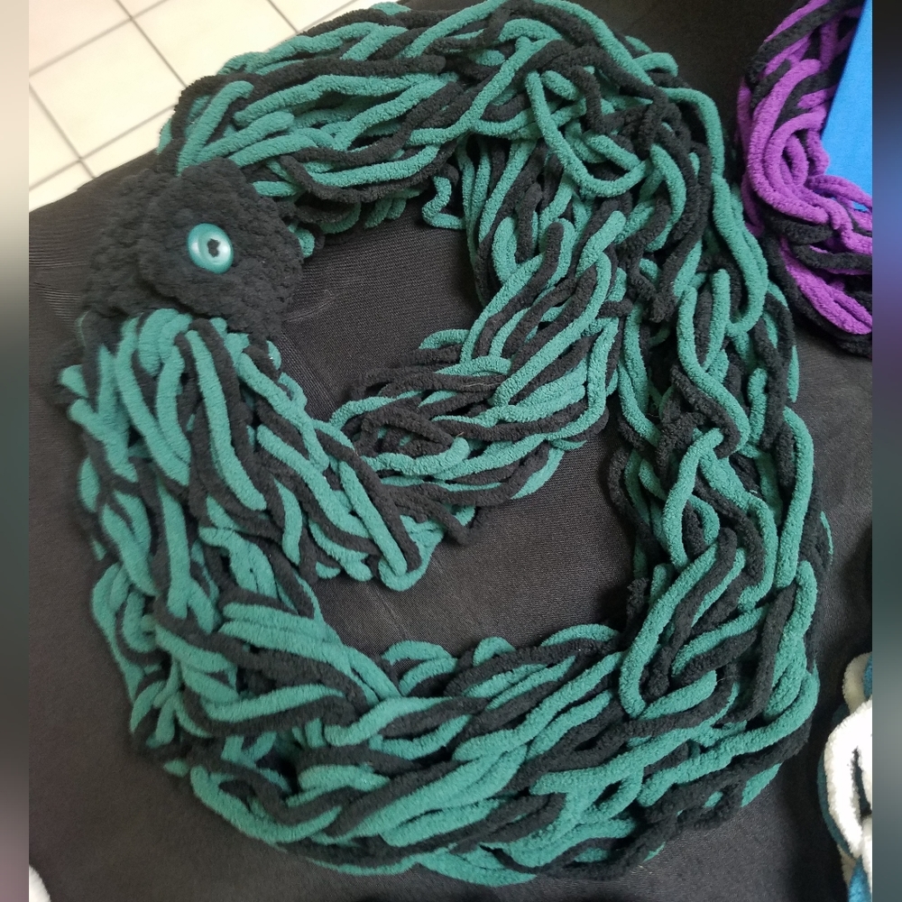 NEW- Handmade Infinity Scarves with Crocheted Button Cuff - Picture 3 of 11